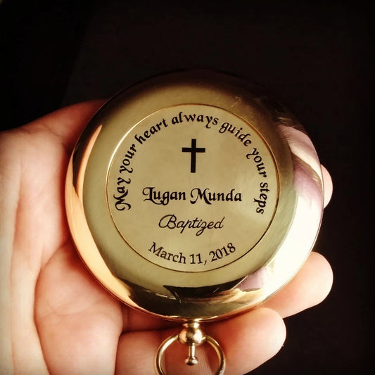 the Artisans Hub compass showing personalized engraving