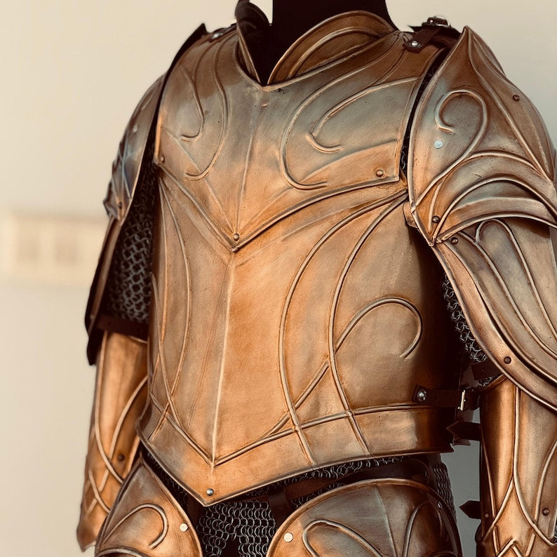 Best gift idea for LOTR fans – detailed cosplay armor suit