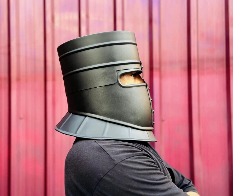 Collectible medieval knight helmet displayed as a warrior’s helmet, ideal for home decor or collections