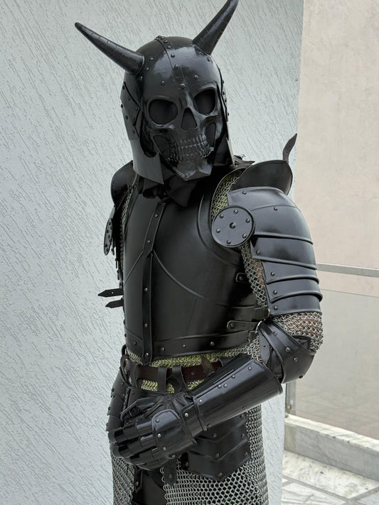 Demon full body armor with horned skull helmet for LARP and roleplay