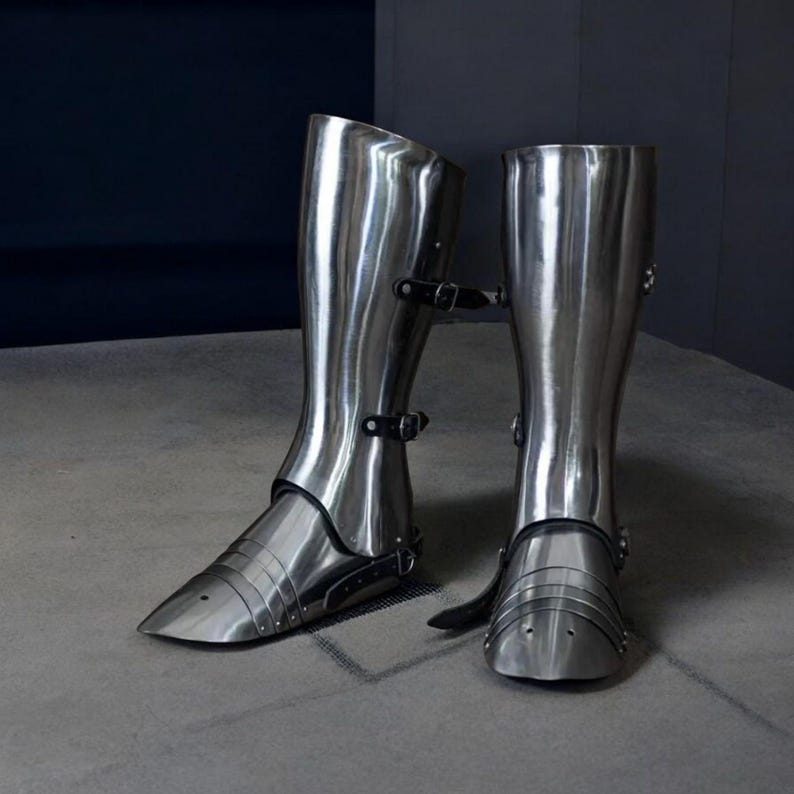 High-quality 18 gauge steel leg armor set perfect for gothic plate armor costume