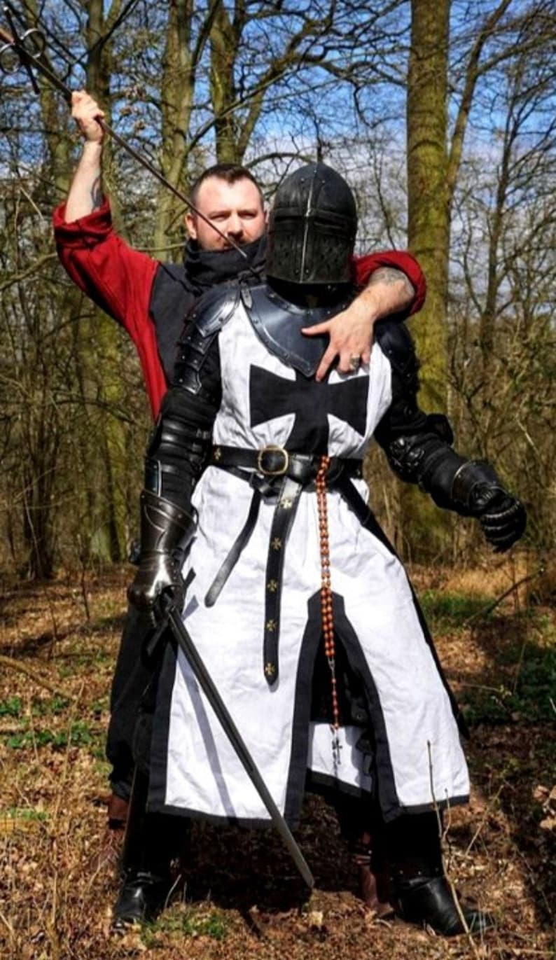 larp templar armor with chainmail and pauldrons detailed view