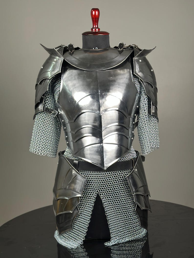 Mittelalterliche deutsche Ritterrüstung – Gotische Ganzkörperrüstung aus dem 14. Jahrhundert für LARP, Cosplay, Dekoration und Geschenke