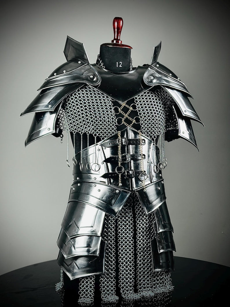 Mittelalterlicher Kürass-Rüstungsanzug für Damen – Ritter-Cosplay & LARP-Fantasy-Rüstung für Frauen