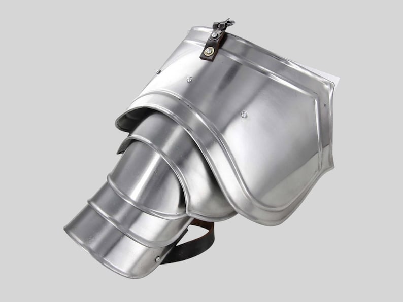 Medieval pauldrons for LARP costume and roleplay use