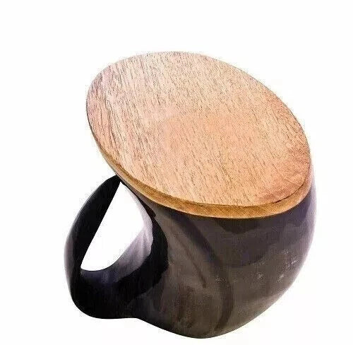 Close-up of genuine ox horn mug exterior – waterproof and hand-polished