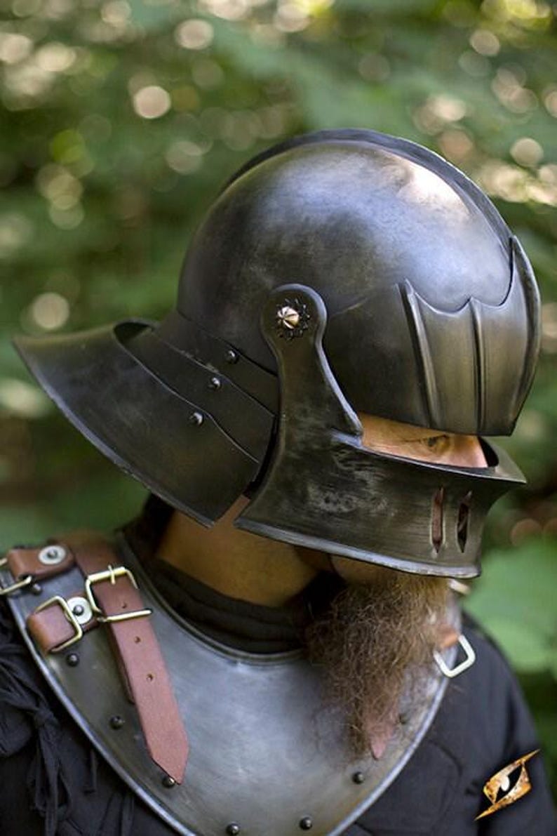 Sallet helmet with adjustable leather straps – adult size armor