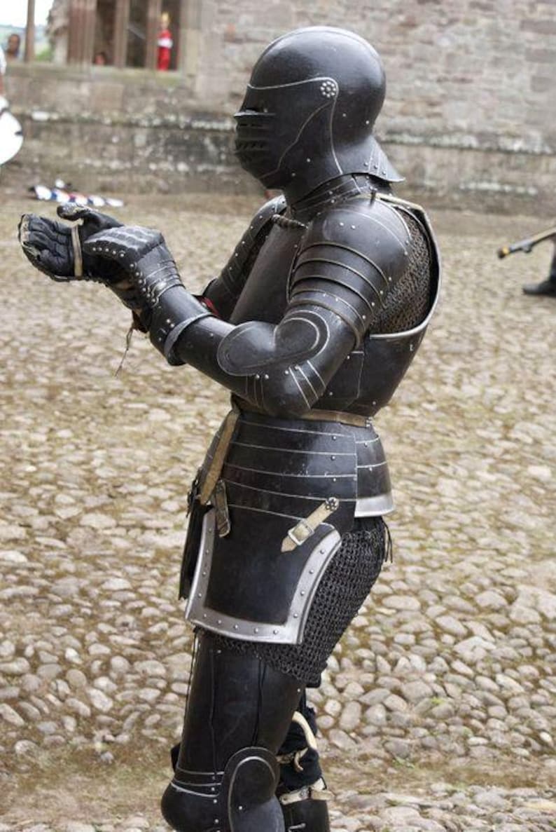 Shadow Knight Gothic Full Plate Armor set with helmet, chest plate, leg armor, and medieval weapon