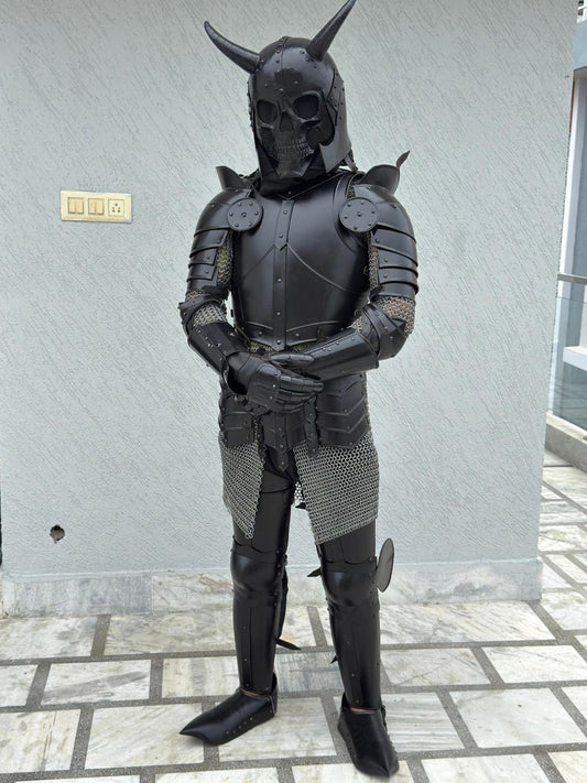 Skull Fantasy Knight Armor Suit full body view – complete dark knight cosplay costume