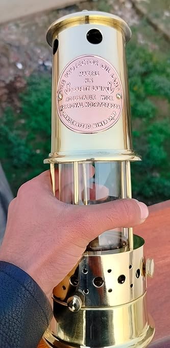 Solid Brass Working Oil Lamp with Adjustable Wick – Authentic Handmade Nautical Replica
