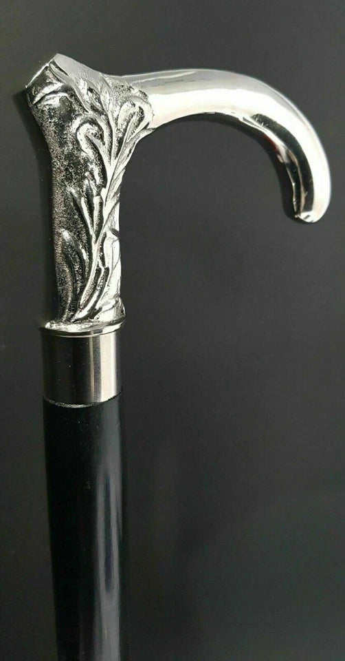 Solid handle antique walking cane with brass head for everyday use