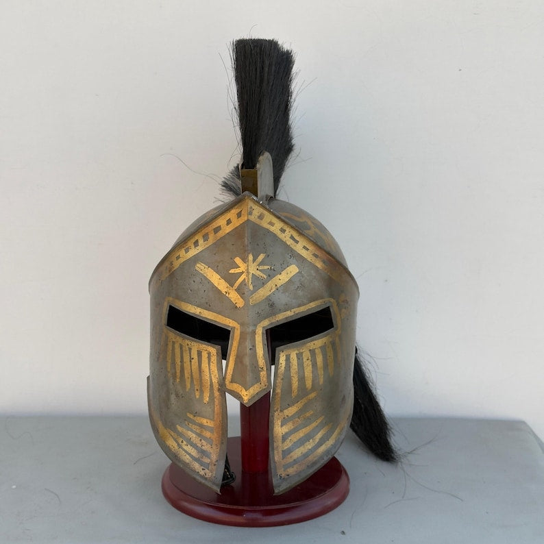 Spartan King Leonidas Helmet Replica on wooden stand – ideal for collectors and historical reenactment
