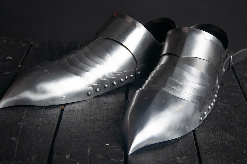 Authentic steel sabatons for LARP and cosplay knight costumes
