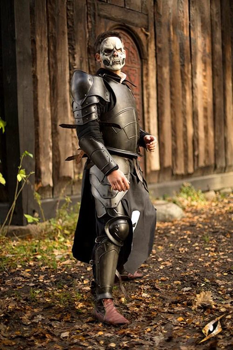 Display of Undead Knight Armor Suit with pauldrons and tassets included