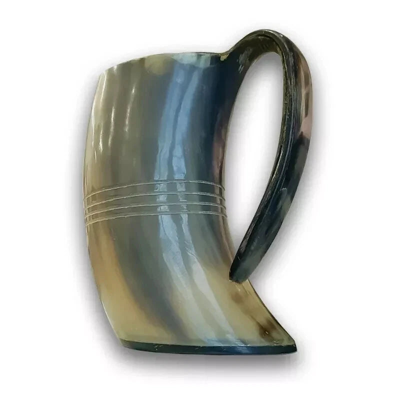 Vintage Viking tankard made of natural horn by Artisans Hub