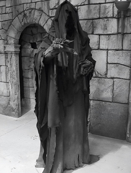 Nazgûl Ringwraith Full Costume – Handmade LOTR Cosplay Armor & Grim Reaper Cloak by Artisans Hub