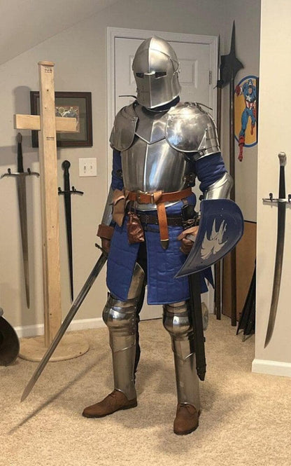 Knight armor bracers and leg guards made from 18 gauge polished steel with adjustable straps.

