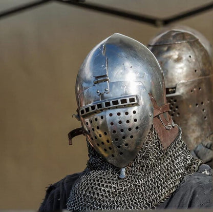 Bascinet Hounskull Visor (Hundsgugel) late medieval combat helmet with chainmail aventail attached