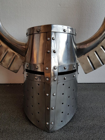 Brass Knight Helmet with detachable wings – perfect for roleplay and reenactment