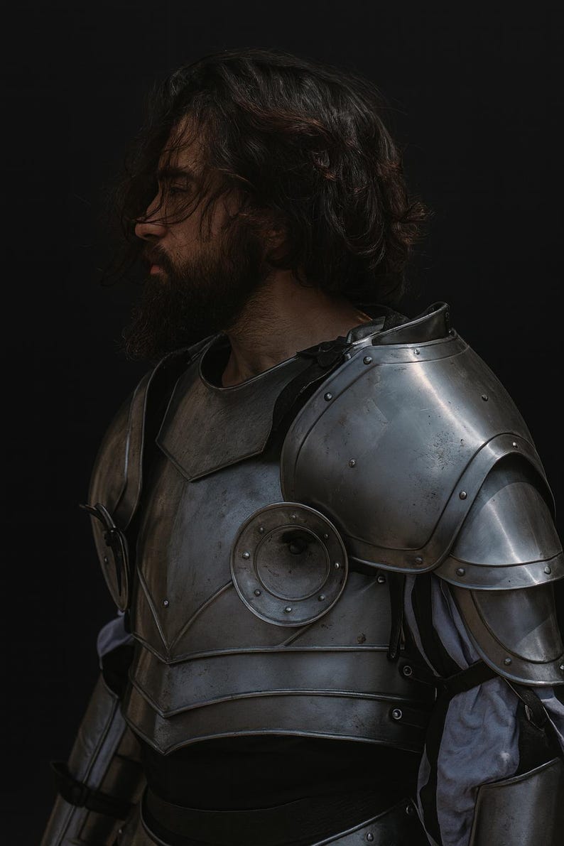 Full Body Armor LARP cosplay costume with battle-worn finish for fantasy photoshoots