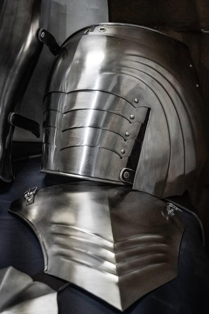 Full Gothic Plate Armor with Articulated Leg Harness and Greaves