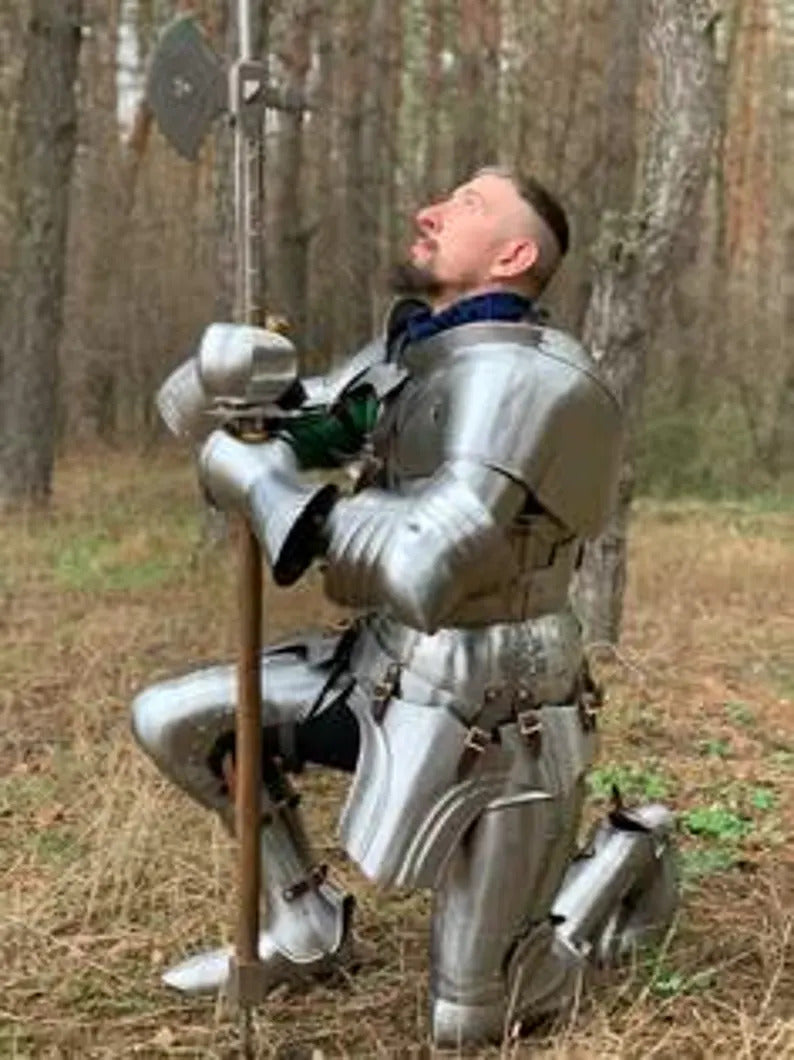 Gothic Steel Armor Collector Display Set – Premium Handmade Knight Armor for Cosplay, Collection, and Decoration
