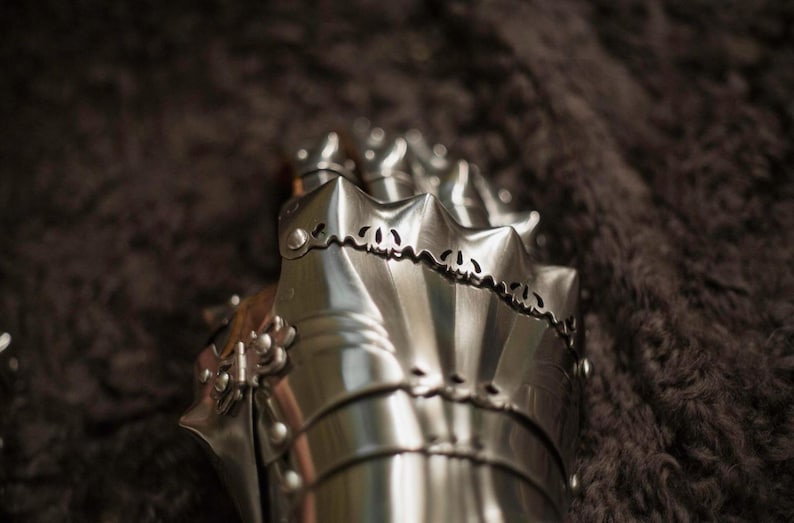 Medieval Armor Gloves Set for Halloween Costume & Role Play