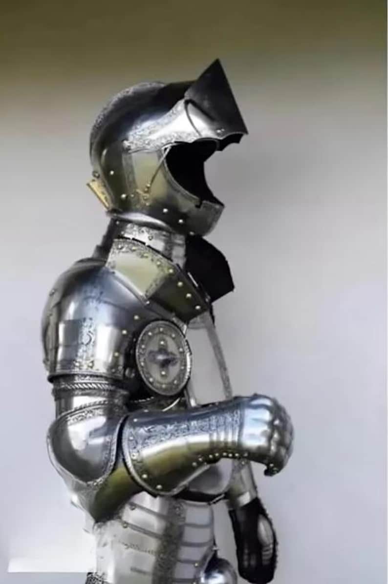 Handmade German Gothic Full Plate Armor front view – full body medieval warrior suit in 18-gauge steel