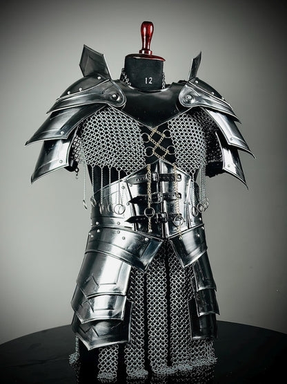 Corazza medievale da donna - Armatura da cavaliere per cosplay e LARP fantasy per donne 