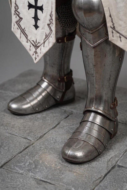 Medieval Crusader armor for LARP, cosplay conventions, and Renaissance fair costumes