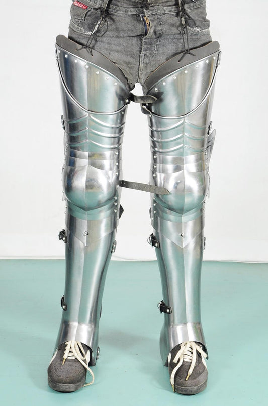 Medieval Full Leg Guard Knight Armor Set – Front View for LARP & Cosplay