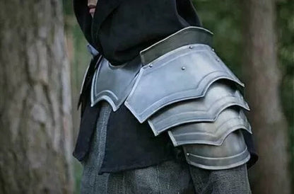 Side View of Viking Pauldrons and Gorget Shoulder Armor Set – Crusader LARP by Artisans Hub

