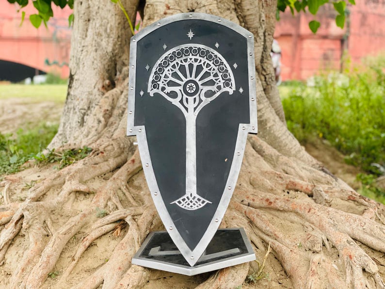 Medieval Wooden Lord of the Rings Gondor Tree Shield handcrafted fantasy cosplay shield front view