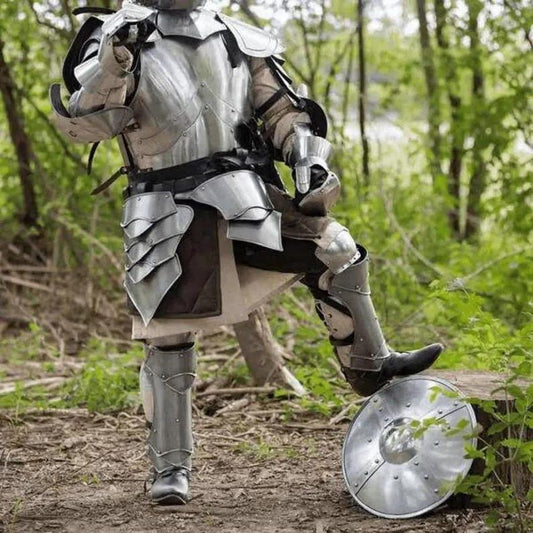 Front view of Rikomer Steel Full Body Armor Set with helmet, gauntlets, and shield
