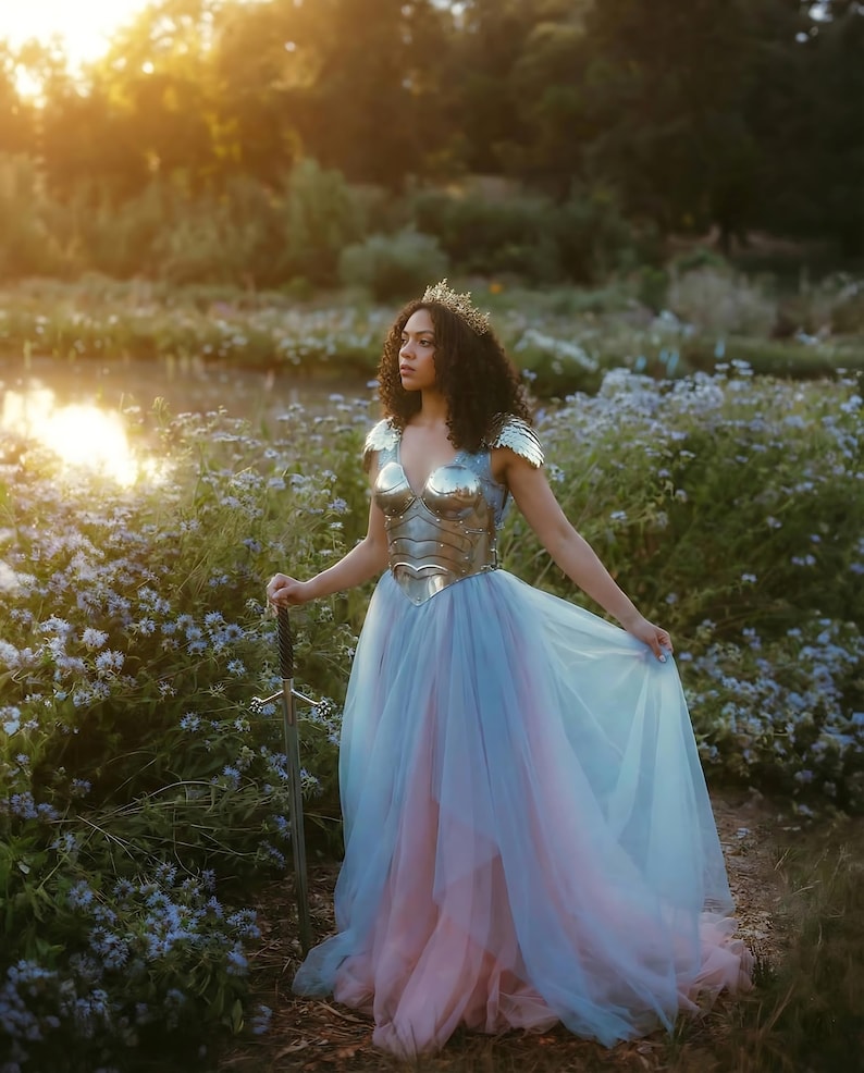 Women’s medieval knight cuirass armor with dragon design, ideal for Ren Faire, cosplay costume, and fantasy roleplay